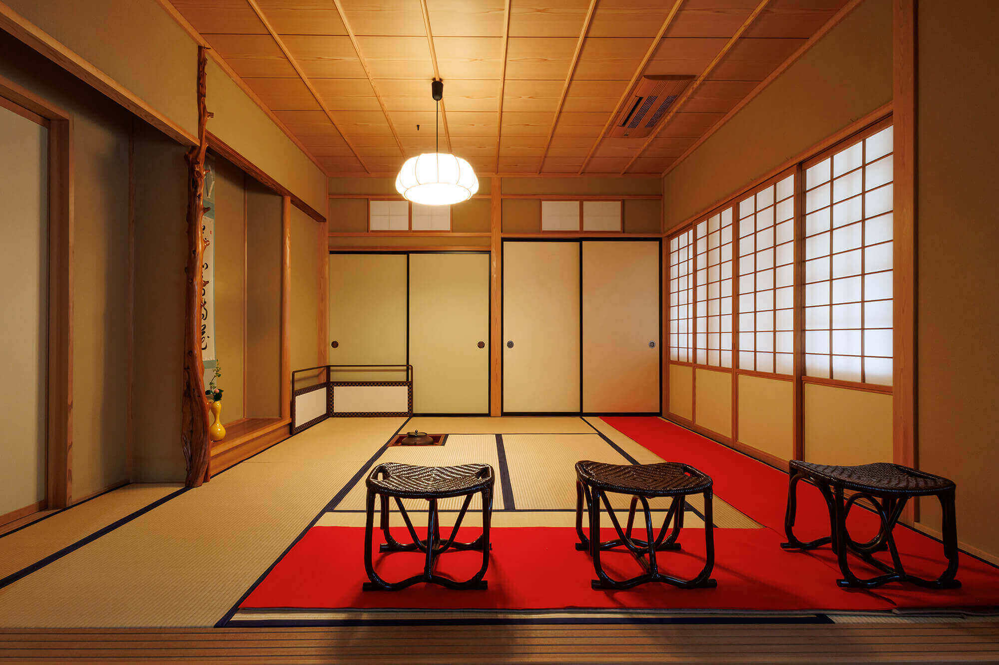 椅子席イメージ